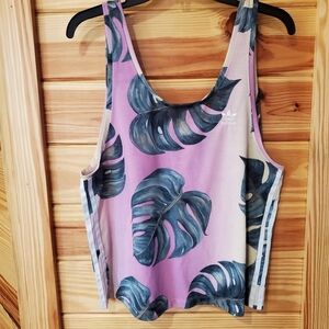 Adidas Women's Crop Tank Top  Sz Medium